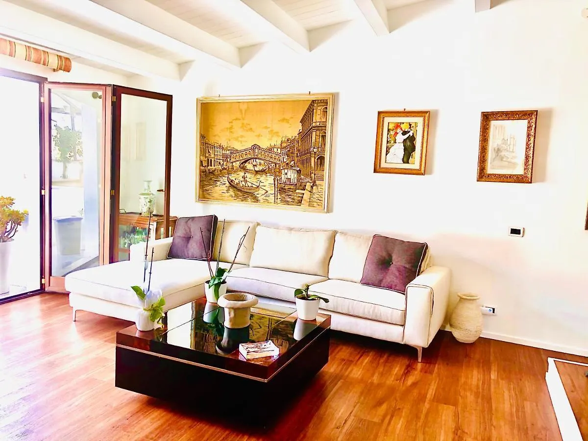 Meetup On The Terrace View With Private Parking Apartment Palermo Italy